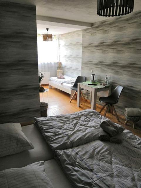 Hotel Zur Linde à Ottweiler Extérieur photo